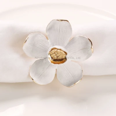 Ronds de serviette fleur blanche pour Amazon Supply Fleur rond de serviette pour la décoration de la saison printanière