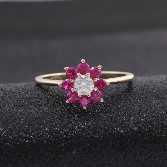 2022 nouvelle offre spéciale 14K bague en or jaune fleur forme anneau rond brillant coupe Moissanite diamant bague de mariage lumière dame